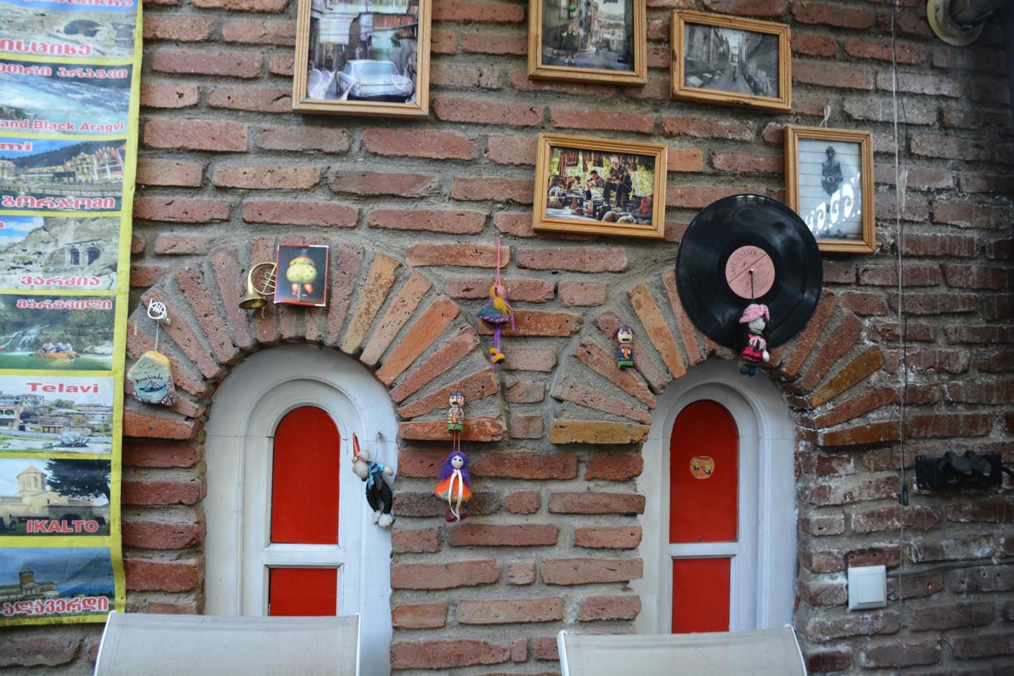 Old House Luca Hotell Tbilisi Exteriör bild